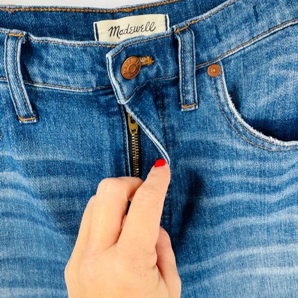 Madewell Wide Leg Crop Jeans Size 29 Medium Wash Denim Raw Hem High Rise - Picture 6 of 10